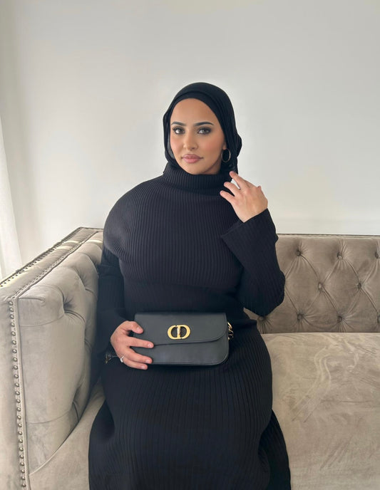 Aurorà Knitted Turtle Neck Black